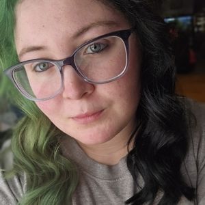 Meet your Posher, Becca